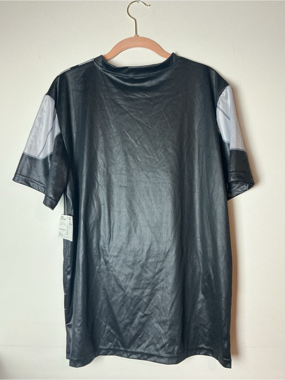 NWT Star Wars Darth Vader Costume Graphic Tee - Men’s Size S/M - Picture 2 of 5